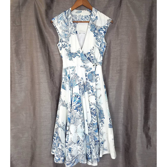 Roopa Pemmaraju Anthropologie White and Blue Floral Silk Wrap Dress Size XS - Picture 5 of 7